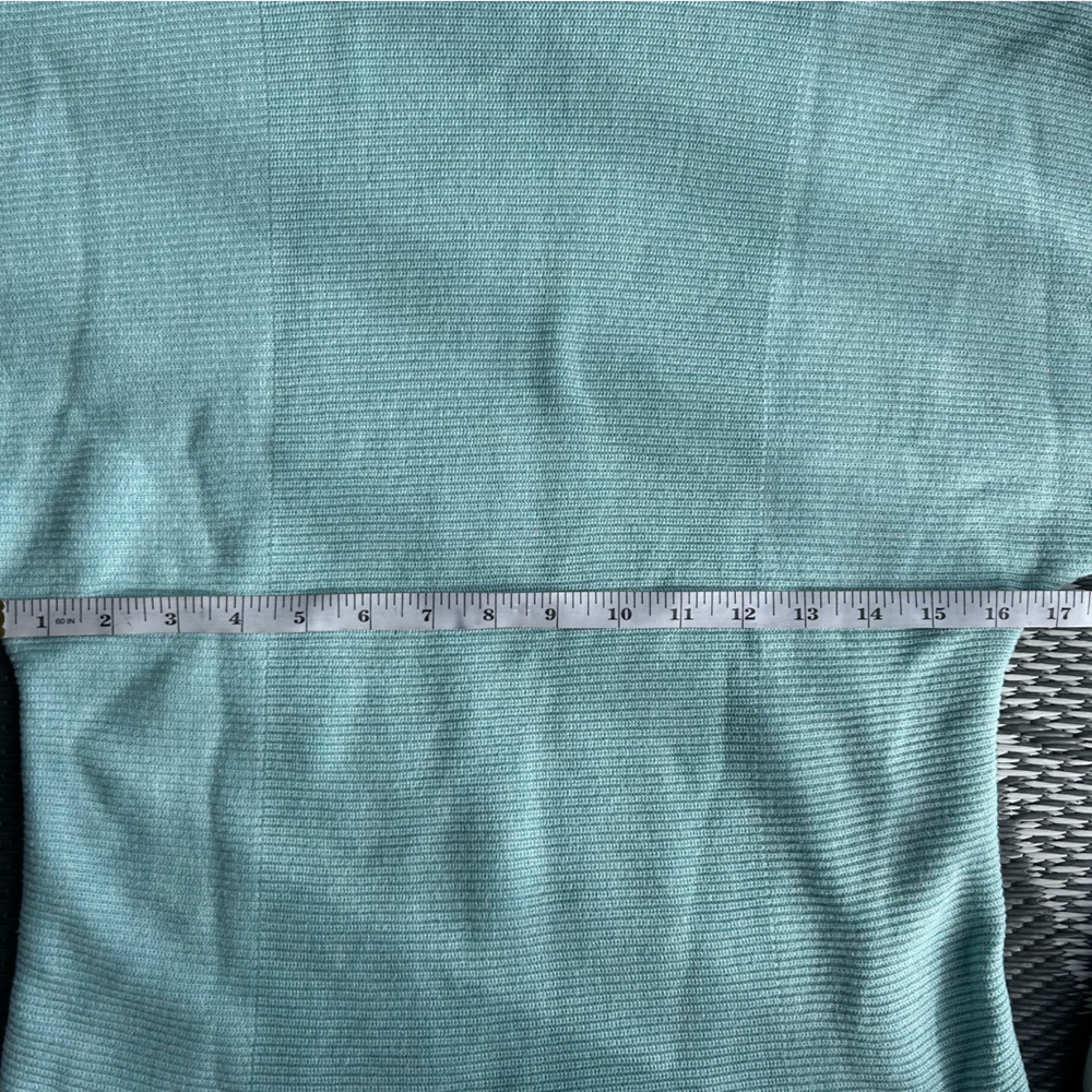 Tommy Bahama Women’s Bonita Boatneck Dolman Sleeve Aqua Sweater Size S - Picture 5 of 8